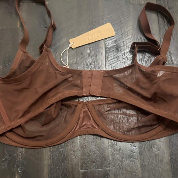 SOLD DEPOP - Picture 2 of 2